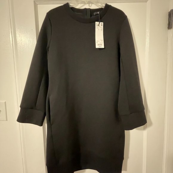 uniqlo black long sleeve dress Women's Souffle Yarn Long-Sleeve Dress